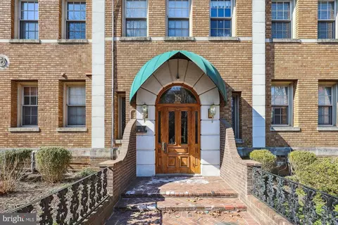 18 9th St NE #207, Washington, DC 20002 photo 34