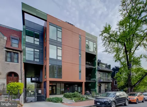 1468 Belmont St NW #4E, Washington, DC 20009 photo 2