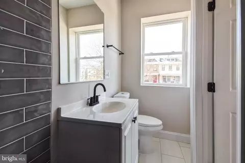 Bath - 461 15th St NE, Washington, DC 20002 photo 3 of 3