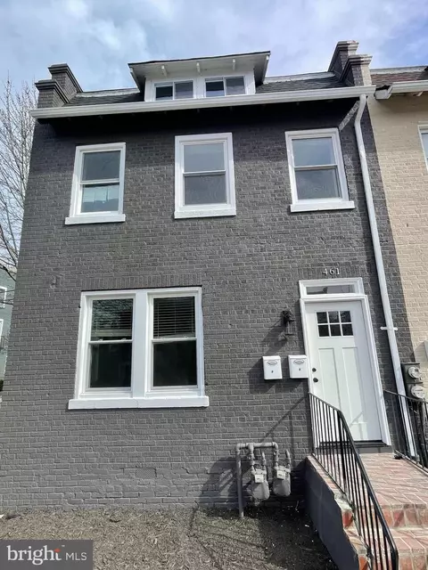 Exterior - 461 15th St NE, Washington, DC 20002 photo 4 of 5