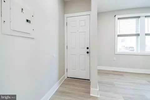 Entry Way - 461 15th St NE, Washington, DC 20002 photo 6 of 6
