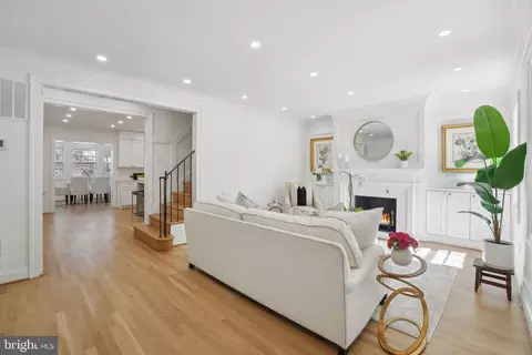 4423 Volta Pl NW, Washington, DC 20007 photo 5