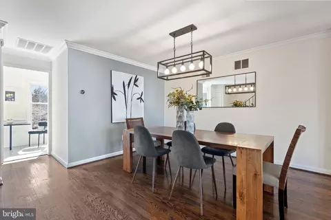 Dining - 1230 C St SE, Washington, DC 20003 photo 1 of 3
