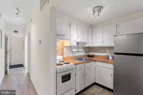 Other - 1230 C St SE, Washington, DC 20003 photo 4 of 8