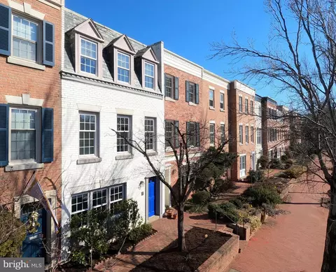 Exterior - 1230 C St SE, Washington, DC 20003 photo 2 of 13