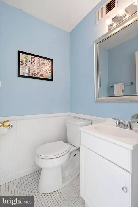 Bath - 1230 C St SE, Washington, DC 20003 photo 1 of 4