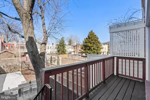 Exterior - 1230 C St SE, Washington, DC 20003 photo 3 of 13