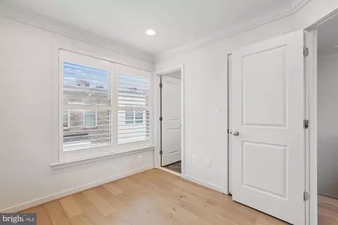 906 3rd Pl SE, Washington, DC 20003 photo 36