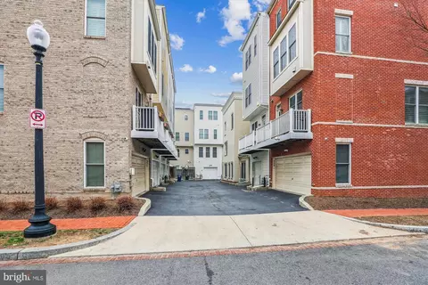 906 3rd Pl SE, Washington, DC 20003 photo 44