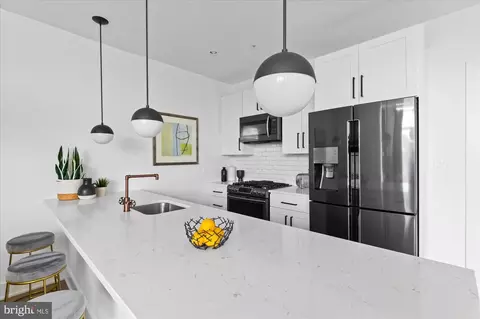 1402 H St NE #405, Washington, DC 20002 photo 6