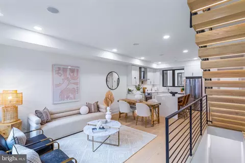 Entry Way - 507 L NE #A, Washington, DC 20002 photo 1 of 19