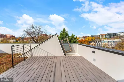 Exterior - 507 L NE #A, Washington, DC 20002 photo 3 of 4