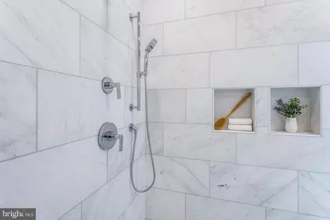 Bath - 507 L NE #A, Washington, DC 20002 photo 5 of 7