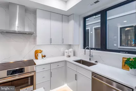 Kitchen - 507 L NE #A, Washington, DC 20002 photo 7 of 7