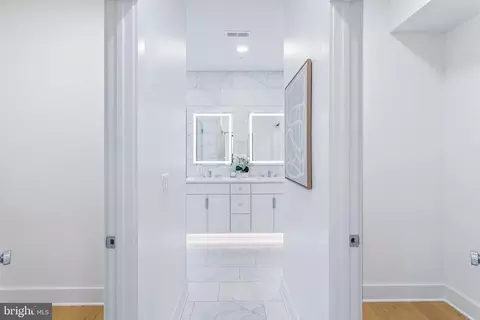 Entry Way - 507 L NE #A, Washington, DC 20002 photo 18 of 19