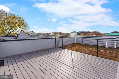 Exterior - 507 L NE #A, Washington, DC 20002 photo 1 of 4
