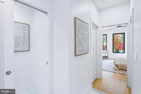 Entry Way - 507 L NE #A, Washington, DC 20002 photo 11 of 19