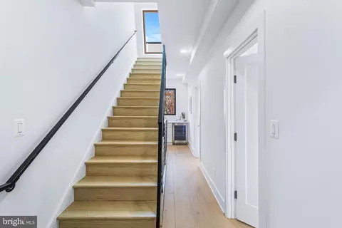 Entry Way - 507 L NE #A, Washington, DC 20002 photo 8 of 19
