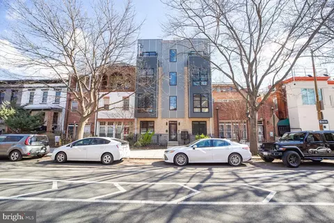 11 15th St NE #3, Washington, DC 20002