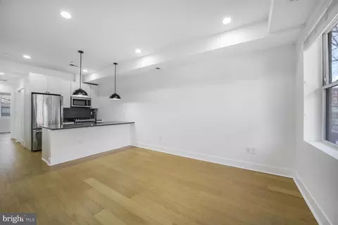 Living - 11 15th St NE #3, Washington, DC 20002 photo 1 of 3