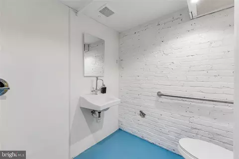 1704 Constitution Ave NE, Washington, DC 20002 photo 21