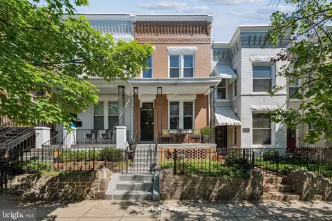1306 E Street St NE, Washington, DC 20002