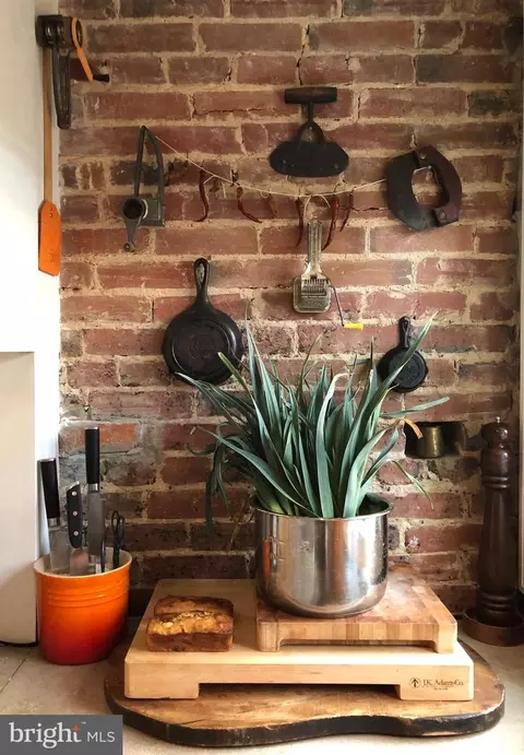 329 7th St NE, Washington, DC 20002 photo 27