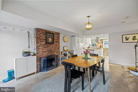 329 7th St NE, Washington, DC 20002 photo 18