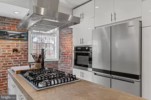 329 7th St NE, Washington, DC 20002 photo 25