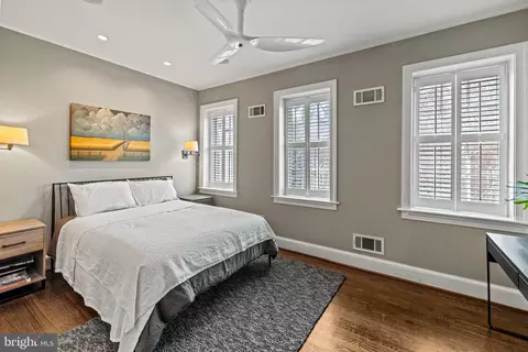 329 7th St NE, Washington, DC 20002 photo 31