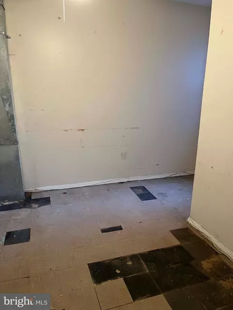 816 K St NE, Washington, DC 20002 photo 9