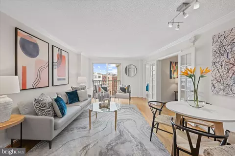 1239 Vermont Ave NW #1008, Washington, DC 20005