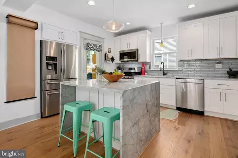 Kitchen - 3210 Central Ave NE, Washington, DC 20018 photo 4 of 4