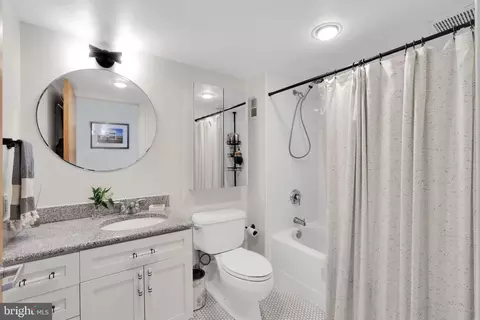 Bath - 440 12th St NE #209, Washington, DC 20002 photo 1 of 1