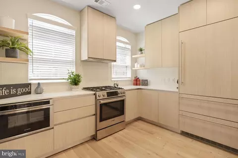 Kitchen - 1309 E Street St SE #35, Washington, DC 20003 photo 2 of 2