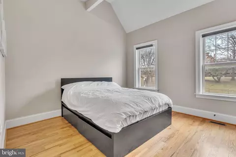 707 Florida Ave NE, Washington, DC 20002 photo 11