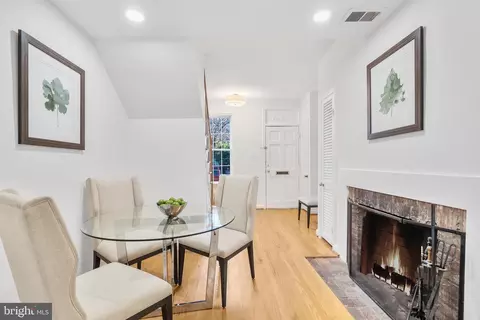 527 5th St SE, Washington, DC 20003 photo 4
