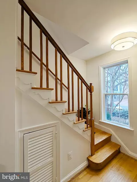 527 5th St SE, Washington, DC 20003 photo 15