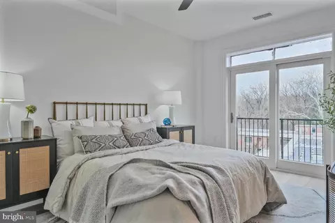 2524 41st St NW #PH4, Washington, DC 20007 photo 13