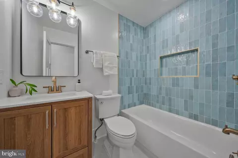 2524 41st St NW #PH4, Washington, DC 20007 photo 20