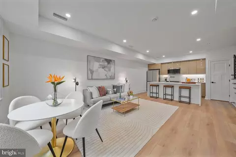 2524 41st St NW #PH4, Washington, DC 20007 photo 6