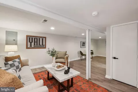 1707 D St SE, Washington, DC 20003 photo 21