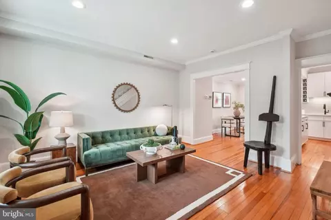 1707 D St SE, Washington, DC 20003 photo 4