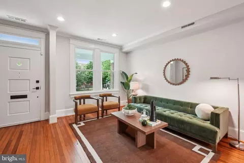 1707 D St SE, Washington, DC 20003 photo 6