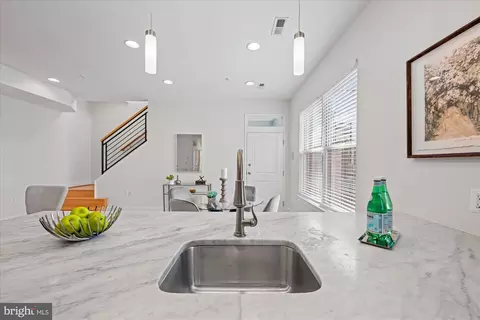 1793 Lanier Pl NW #8, Washington, DC 20009 photo 13