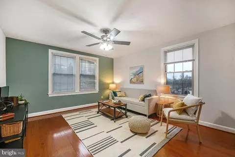 6722 3rd St NW #203, Washington, DC 20012