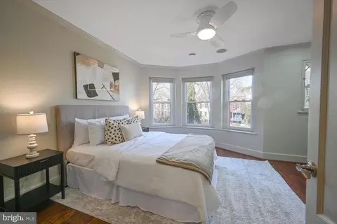 Bedroom - 1353 E Capitol St SE, Washington, DC 20003 photo 4 of 10