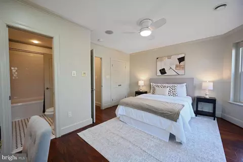 Bedroom - 1353 E Capitol St SE, Washington, DC 20003 photo 5 of 10