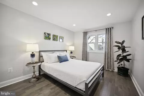 27 17th St SE, Washington, DC 20003 photo 18
