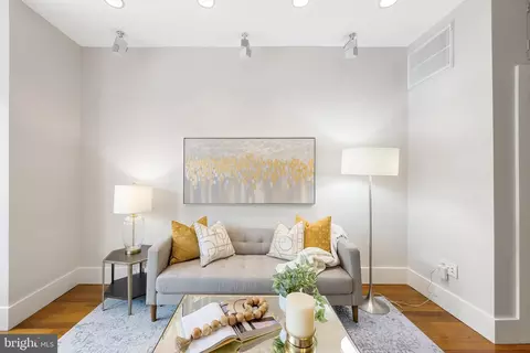 1735 U St NW #1, Washington, DC 20009 photo 8